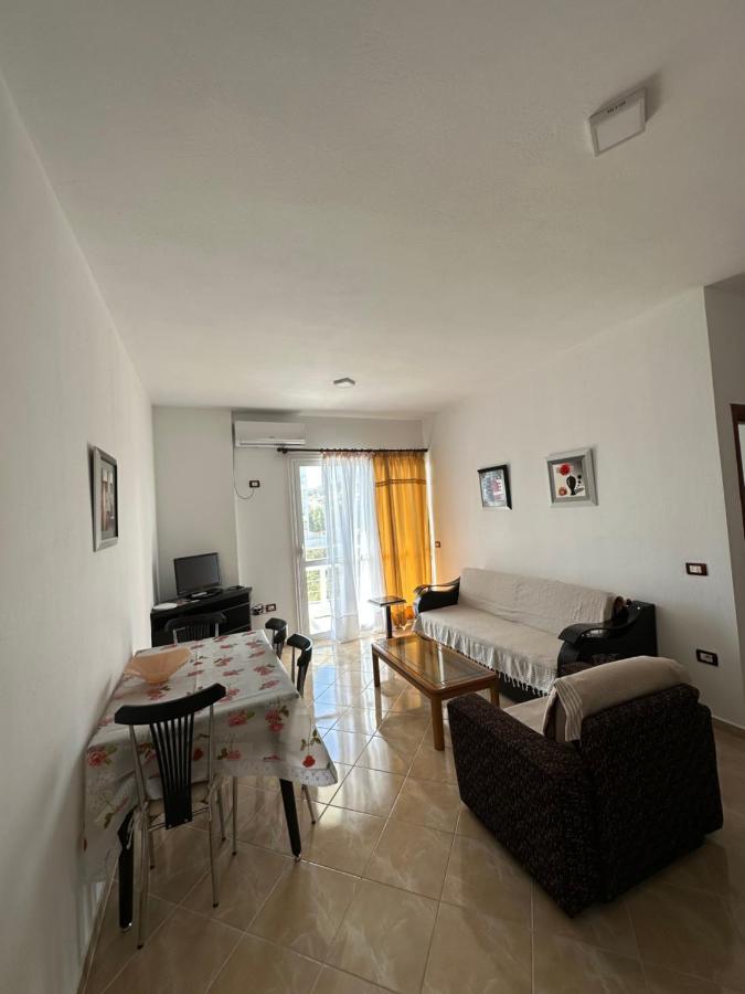 Blue Bay Apartments Саранда Экстерьер фото