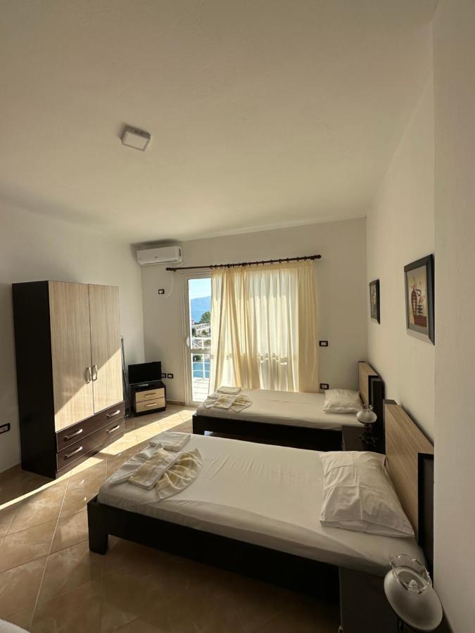 Blue Bay Apartments Саранда Экстерьер фото