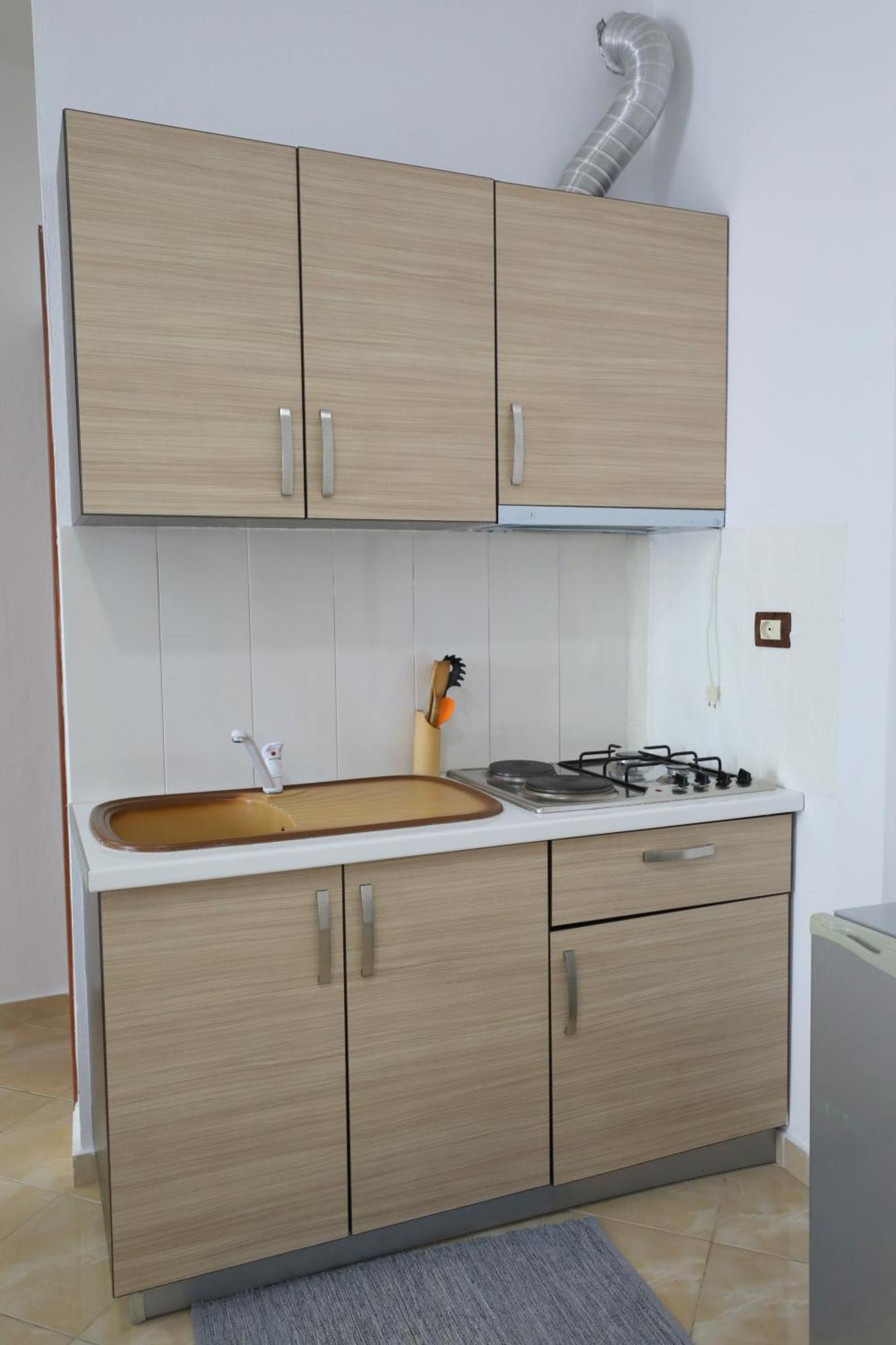 Blue Bay Apartments Саранда Экстерьер фото