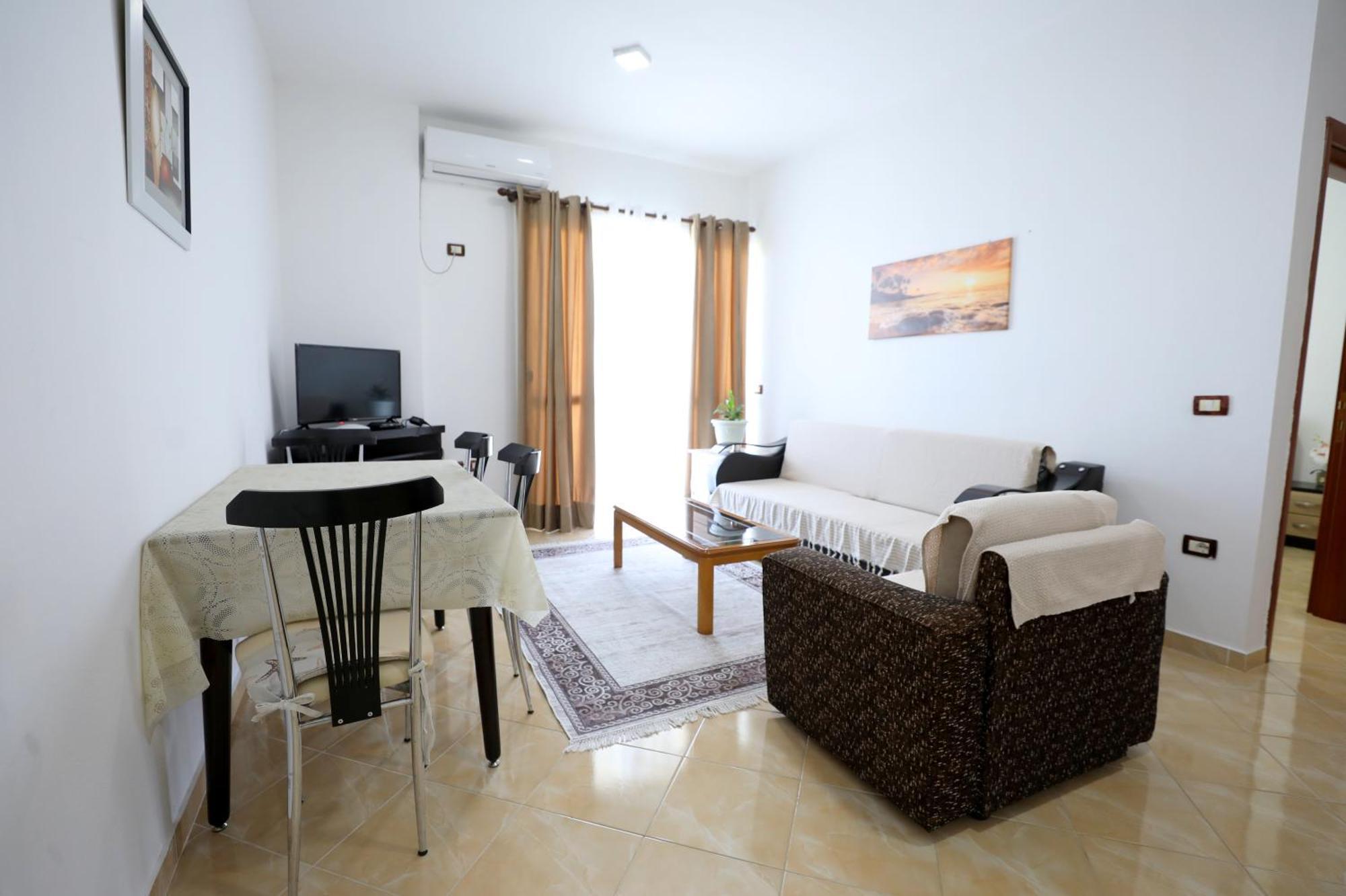 Blue Bay Apartments Саранда Экстерьер фото